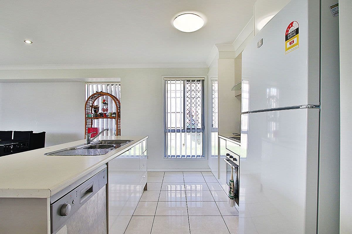 86 Littleford Circuit, Bundamba QLD 4304, Bundamba - Thumbnail 3