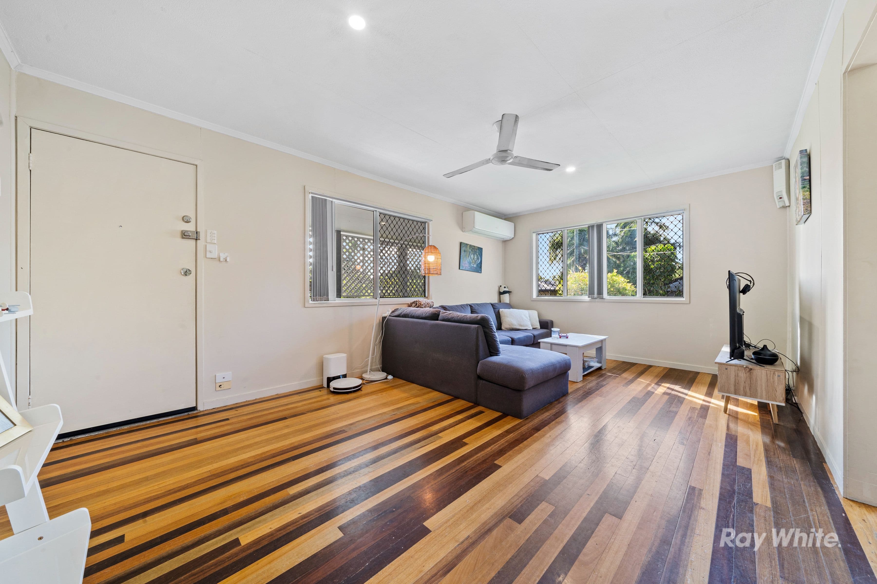25 Rudduck Street, Logan Central QLD 4114, Logan Central - Thumbnail 2
