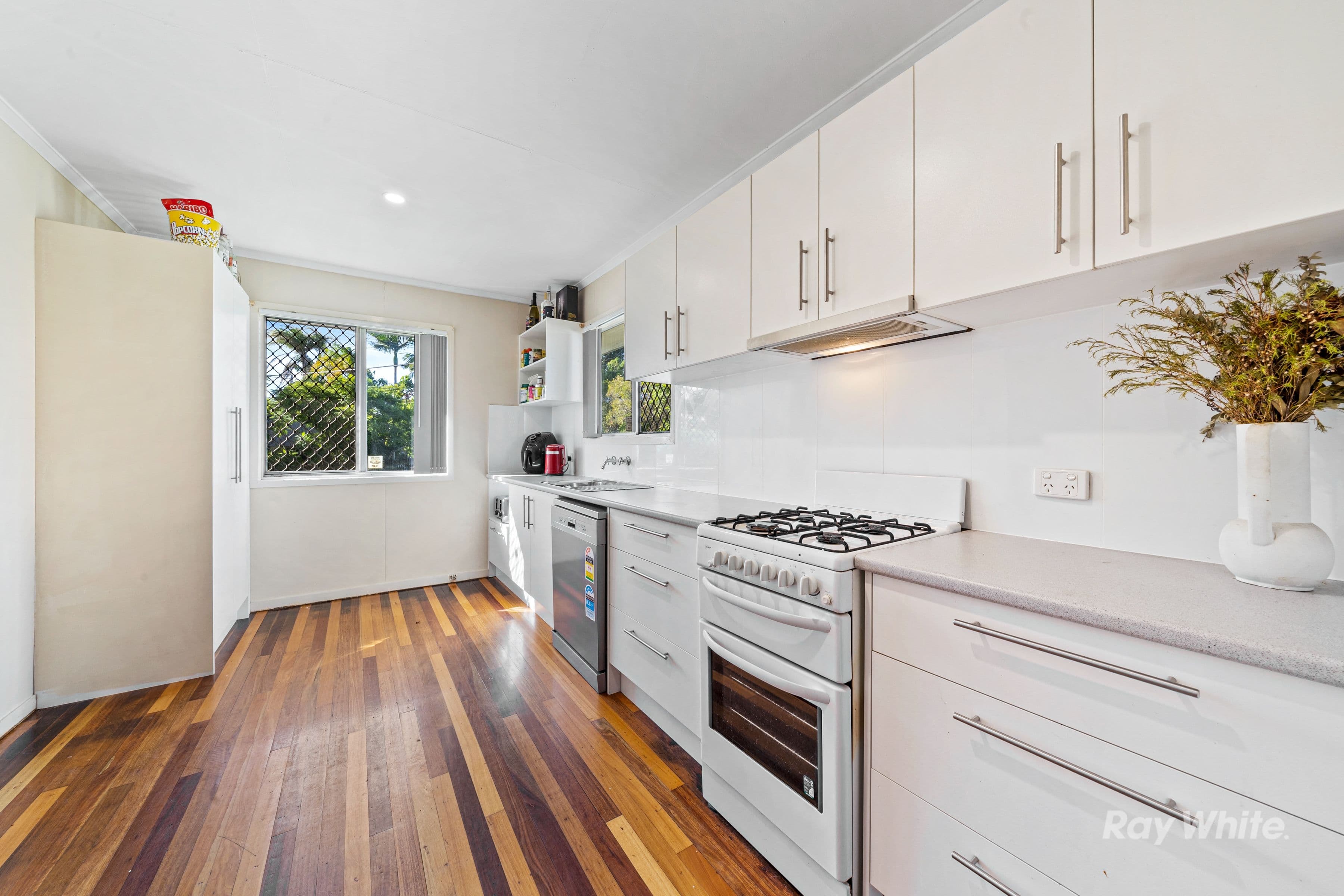 25 Rudduck Street, Logan Central QLD 4114, Logan Central - Thumbnail 4
