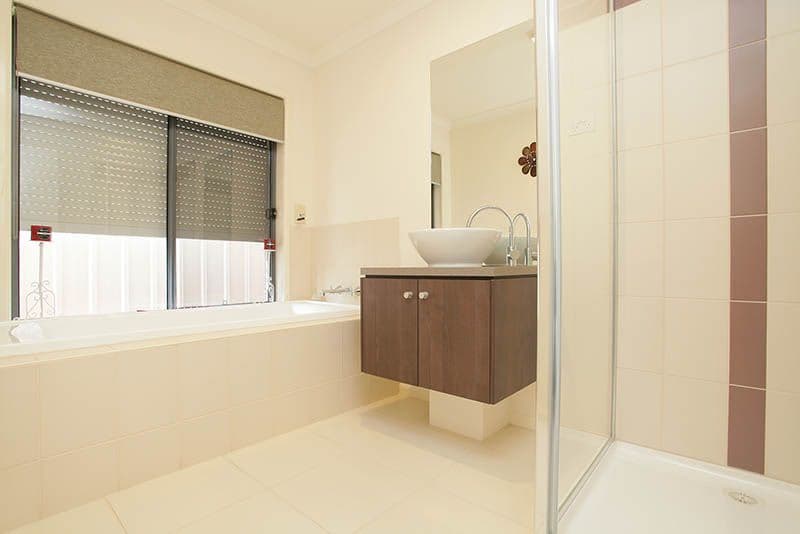 69 Leichardt Avenue, BURNSIDE HEIGHTS VIC 3023, Burnside Heights - Thumbnail 5