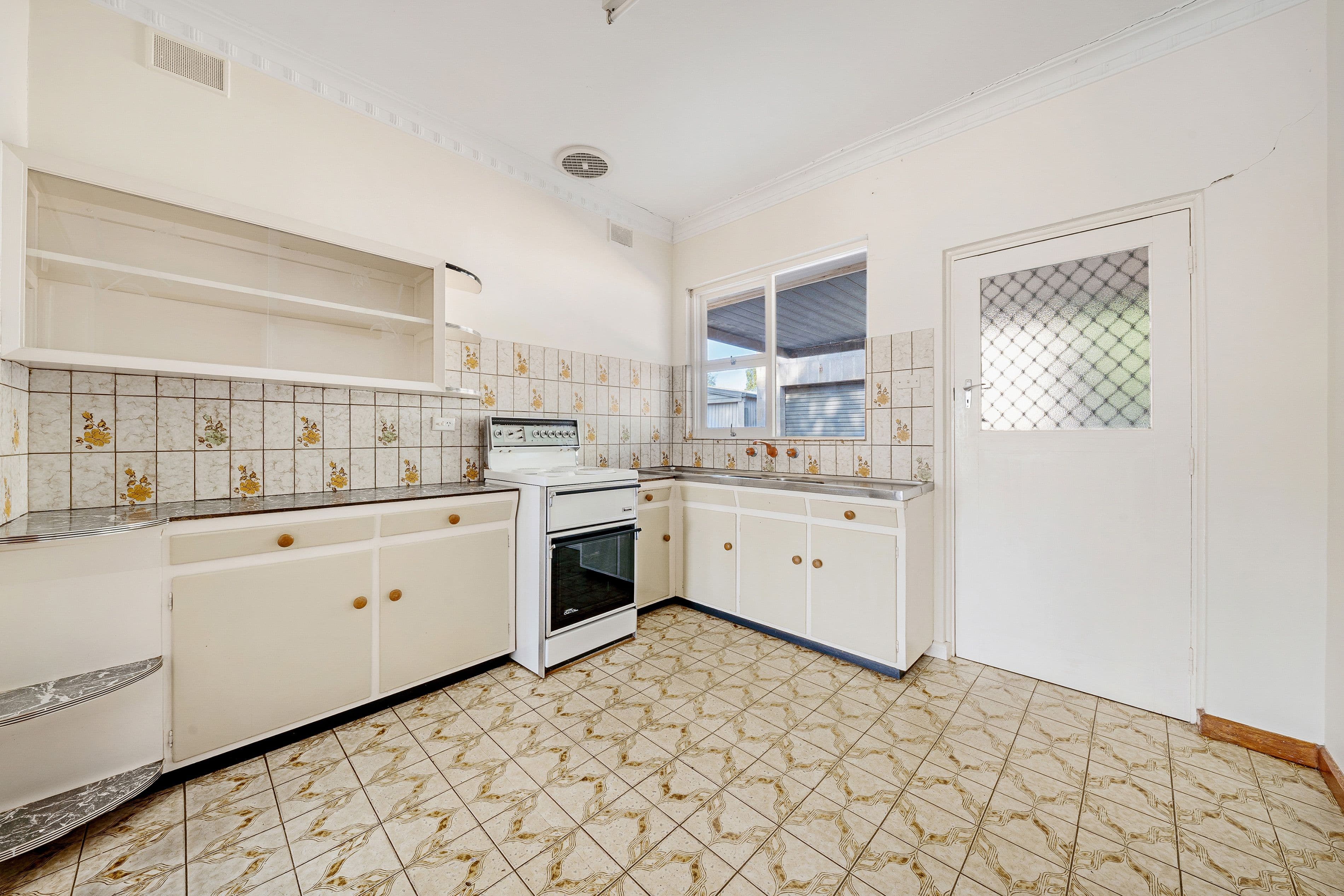 11 Wattle Avenue, Campbelltown SA 5074, Campbelltown - Thumbnail 3