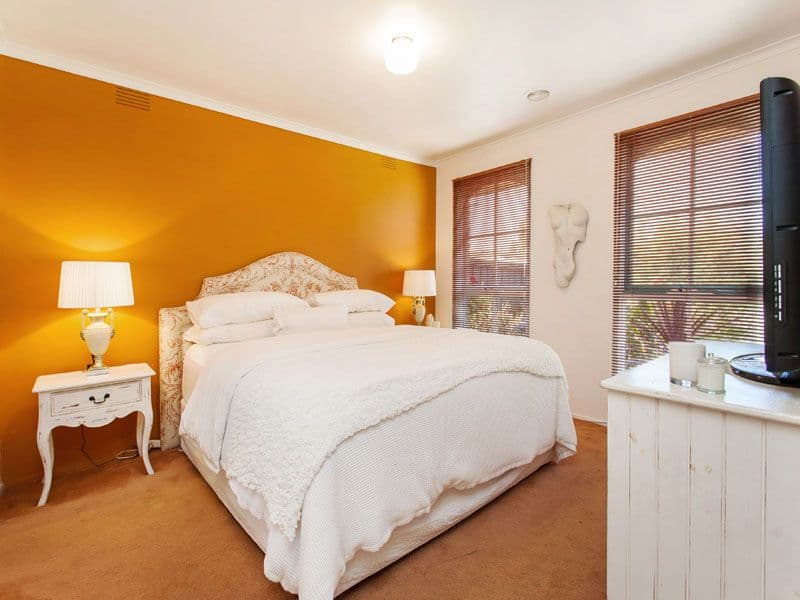 13 Glenway Drive, DINGLEY VILLAGE VIC 3172, Dingley Village - Thumbnail 5