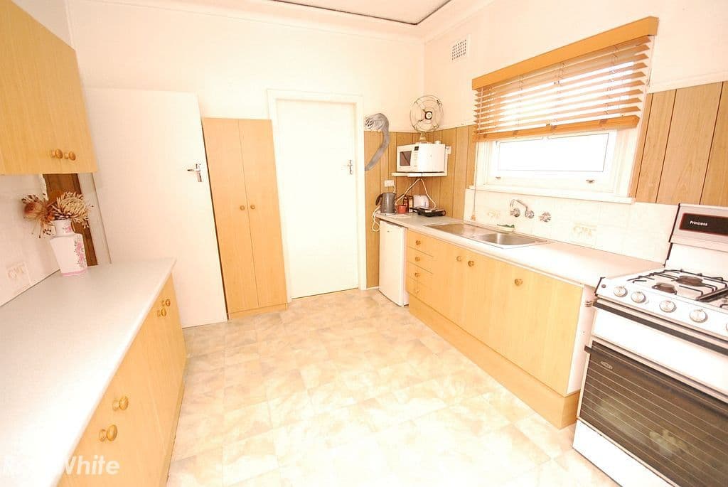 17 Stanley Street, MERRYLANDS NSW 2160, Merrylands - Thumbnail 2