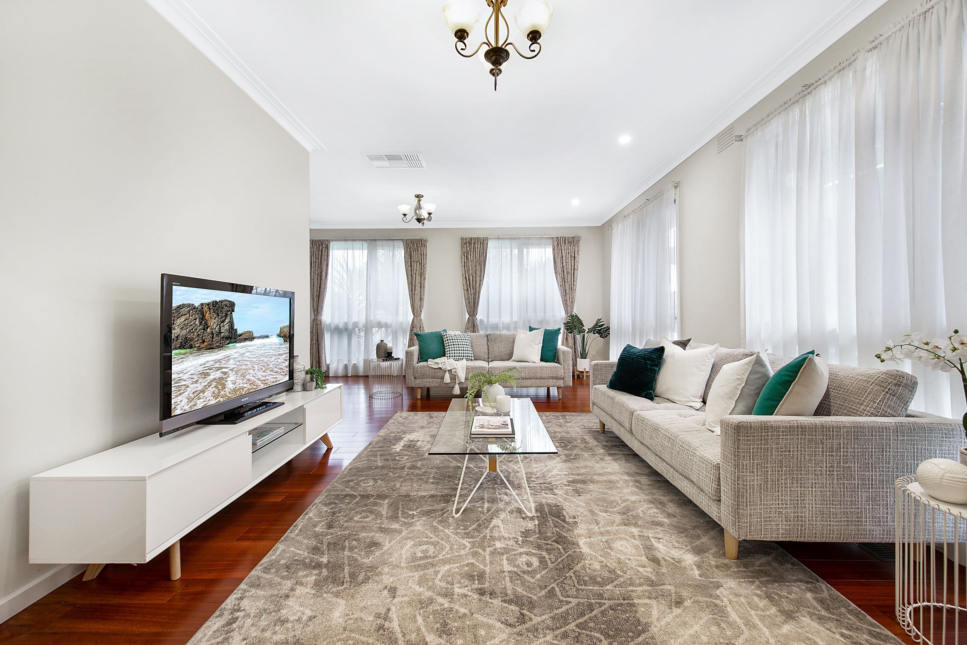 57 Guinevere Parade, Glen Waverley VIC 3150, Glen Waverley - Thumbnail 4