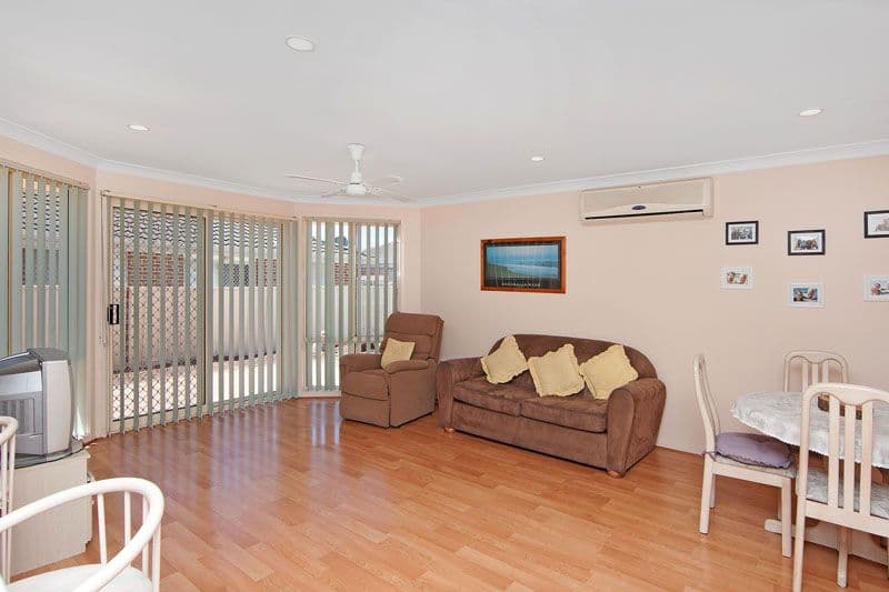 26 Castlereagh Crescent, BATEAU BAY NSW 2261, Bateau Bay - Thumbnail 3