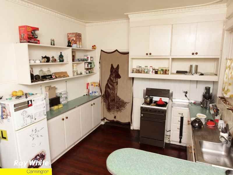 30 Highbury Crescent, BECKENHAM WA 6107, Beckenham - Thumbnail 2