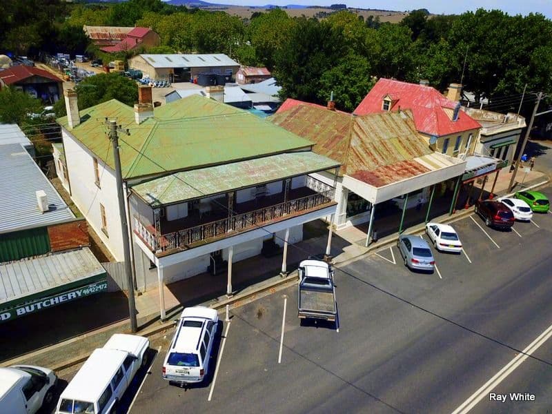 133 Wallace Street, Braidwood - Thumbnail 2