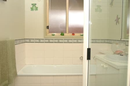 254 Adam Street, COROWA NSW 2646, Corowa - Thumbnail 6