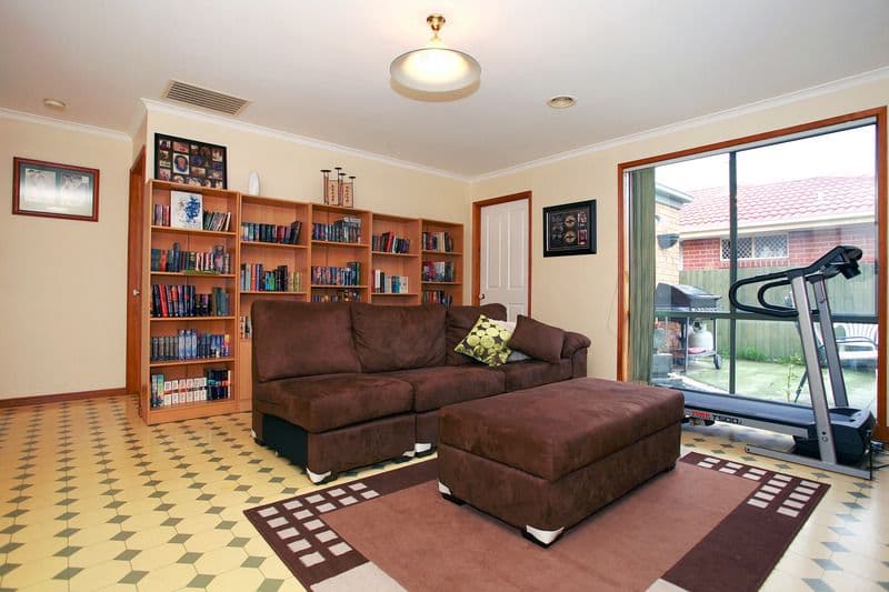 5 Rimu Close, DOVETON VIC 3177, Doveton - Thumbnail 3
