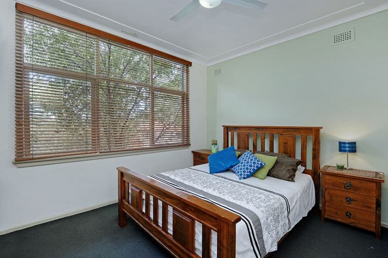 19a Clovelly Road, HORNSBY NSW 2077, Hornsby - Thumbnail 8