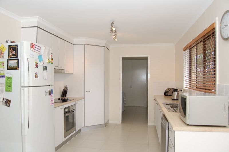 17   Lichen Court, REGENTS PARK QLD 4118, Regents Park - Thumbnail 2