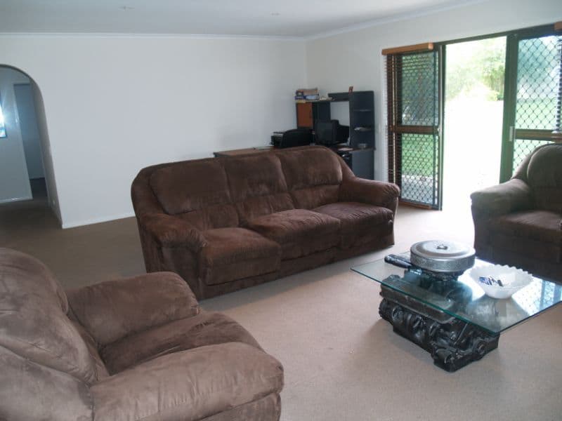 17   Lichen Court, REGENTS PARK QLD 4118, Regents Park - Thumbnail 4