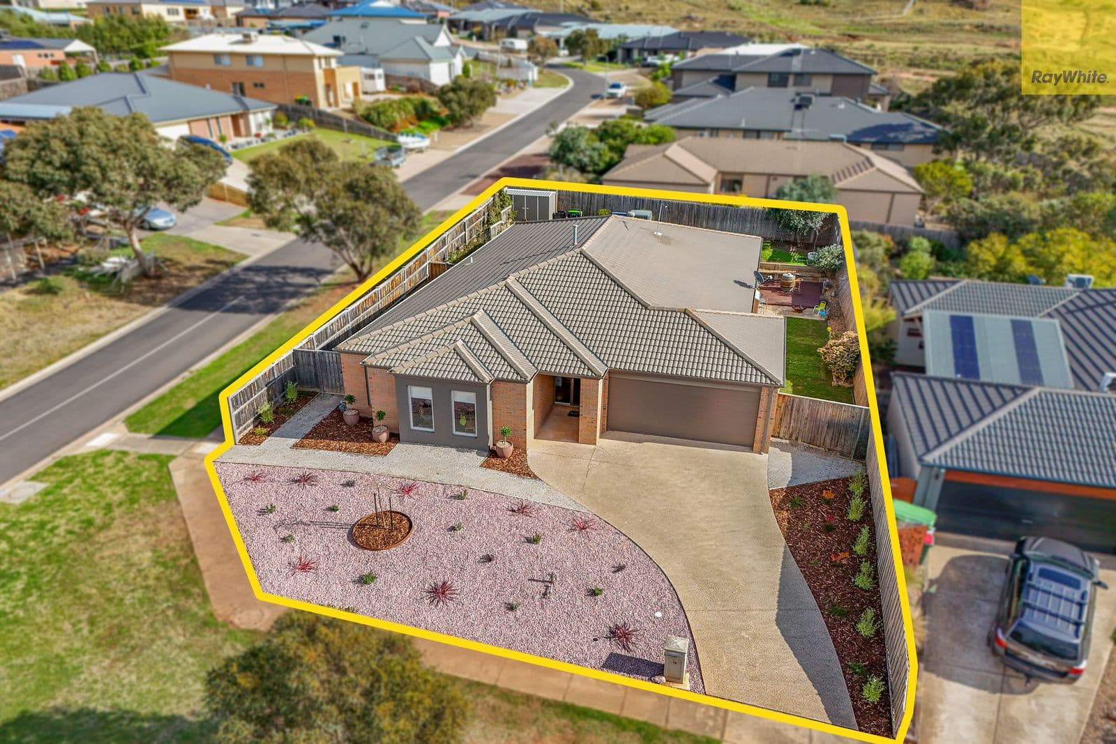 6 Currington Crescent, Darley VIC 3340, Darley - Image 1
