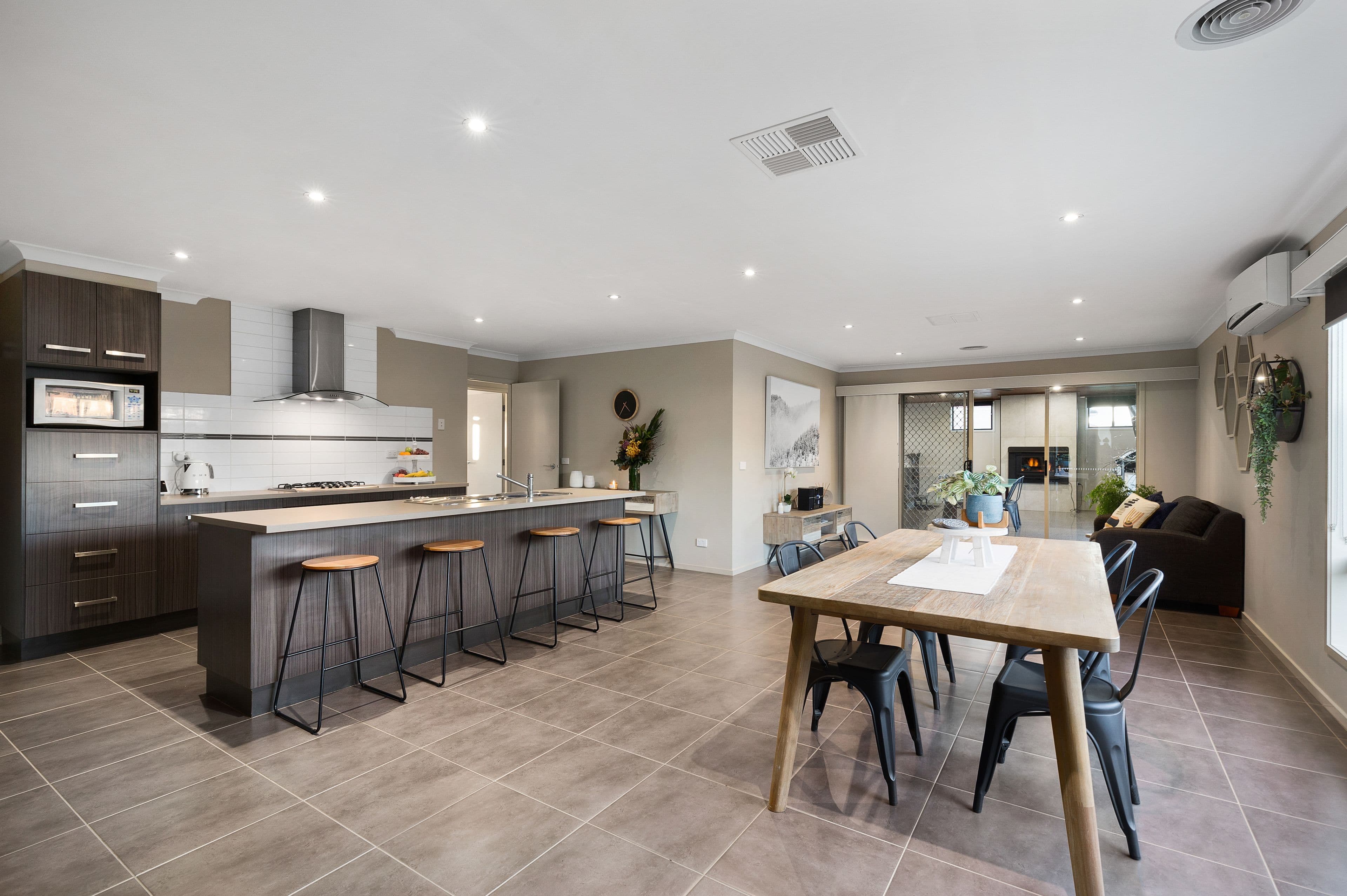 39 Villella Drive, Pakenham VIC 3810, Pakenham - Thumbnail 8