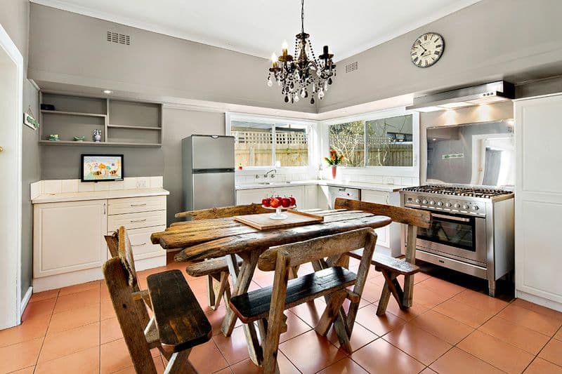 26 Gordon Avenue, OAKLEIGH EAST VIC 3166, Oakleigh East - Thumbnail 3