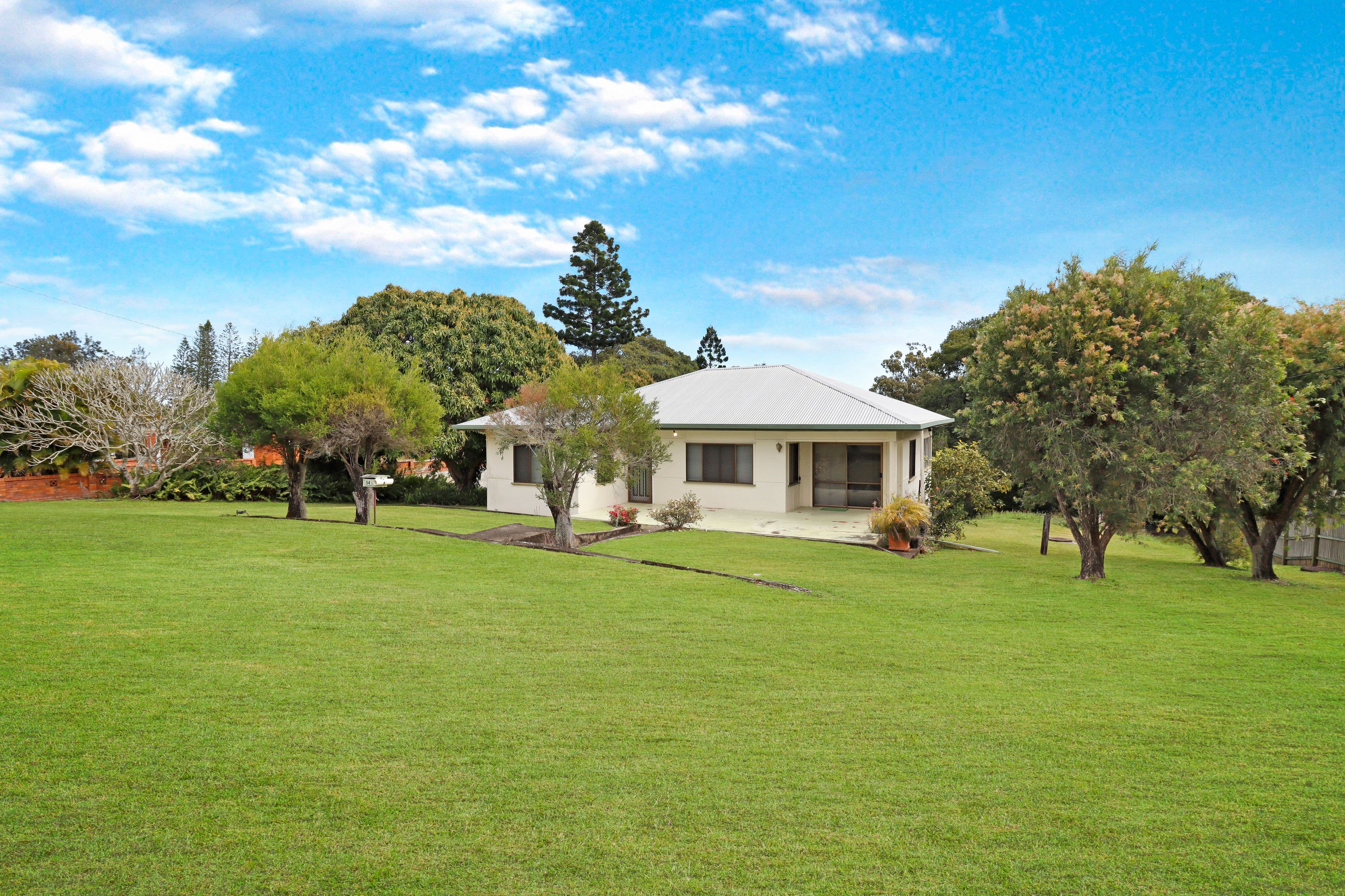 54 Pleasant Street, Maryborough QLD 4650, Maryborough - Thumbnail 2