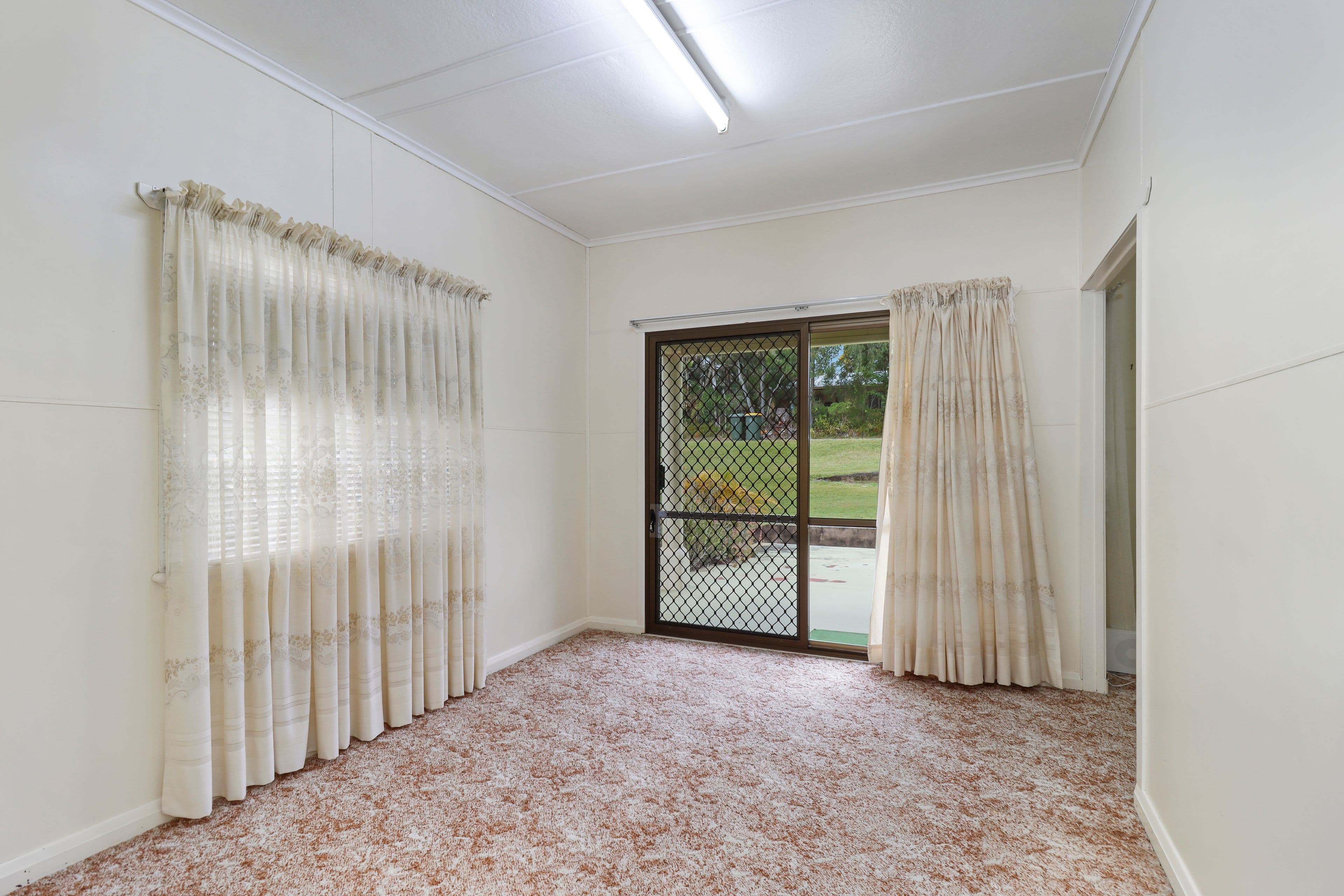 54 Pleasant Street, Maryborough QLD 4650, Maryborough - Thumbnail 5