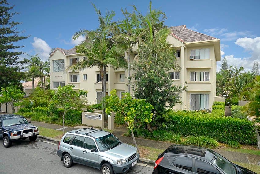 9 Francis Street, Mermaid Beach QLD 4218, Mermaid Beach - Image 1