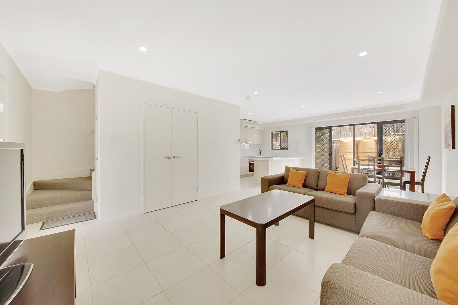 94 Central Lane, Gladstone Central QLD 4680, Gladstone Central - Thumbnail 2