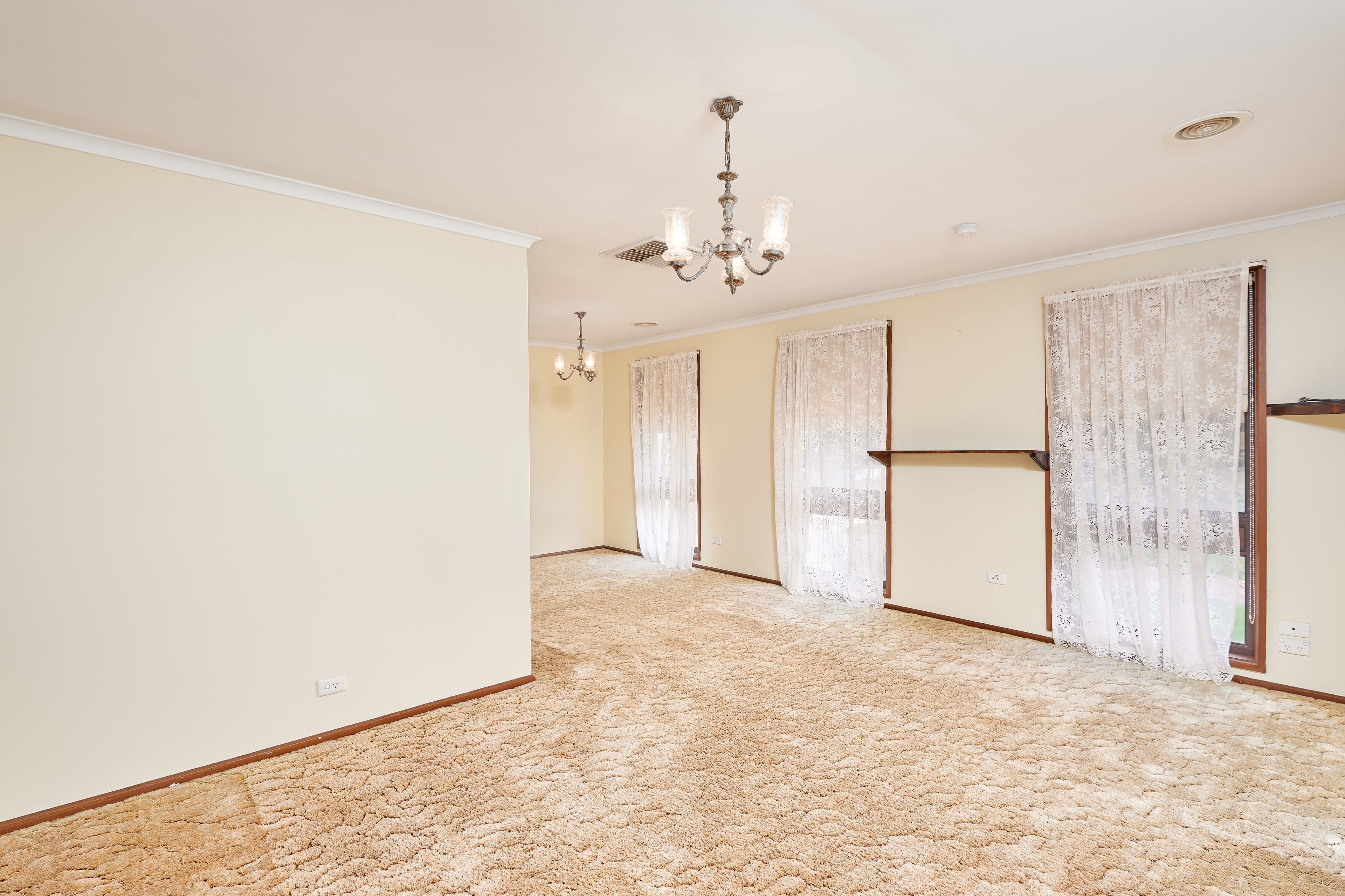 35 Merinda Crescent, Kooringal NSW 2650, Kooringal - Thumbnail 2