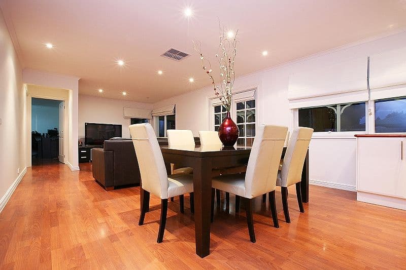 100 Redleap Avenue, MILL PARK VIC 3082, Mill Park - Thumbnail 3