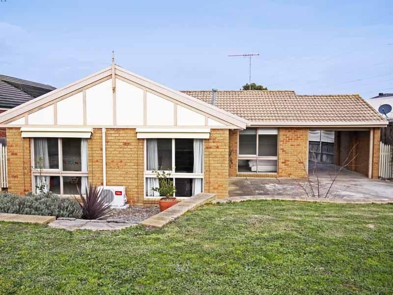 25 Augustine Drive, HIGHTON VIC 3216, Highton - Image 1