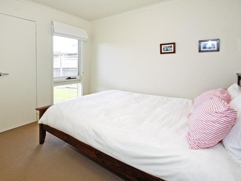 25 Augustine Drive, HIGHTON VIC 3216, Highton - Thumbnail 8