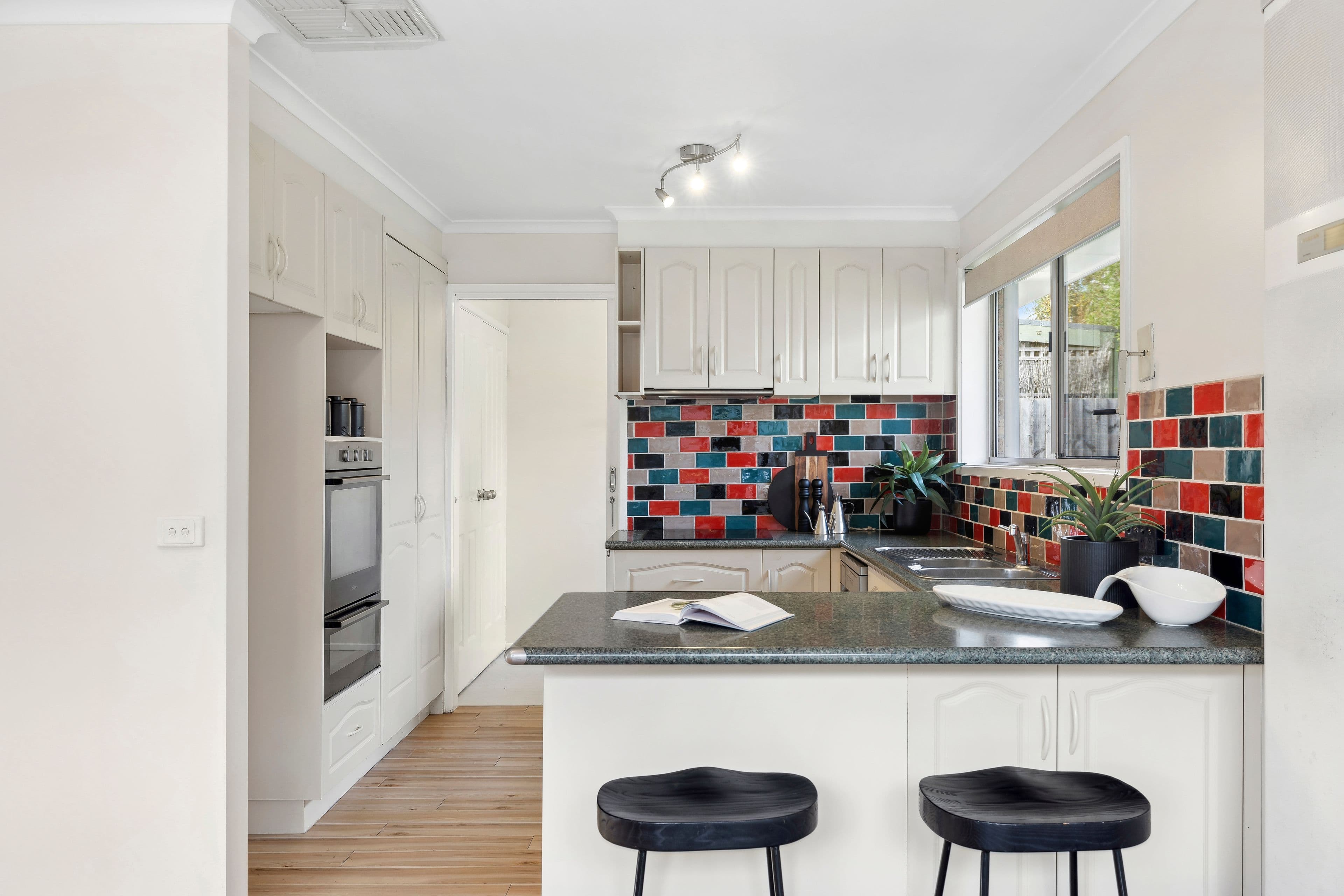 20 Rodney Drive, Woodend VIC 3442, Woodend - Thumbnail 5