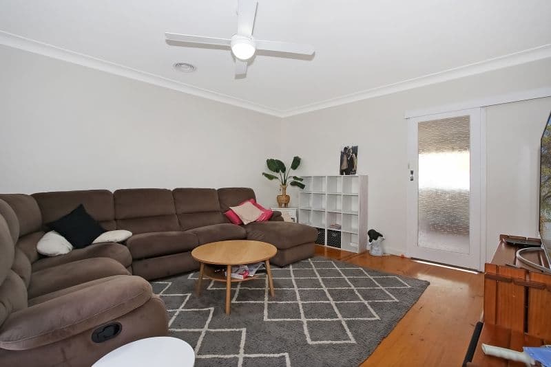 35 Pearce Street, Wodonga VIC 3690, Wodonga - Thumbnail 3