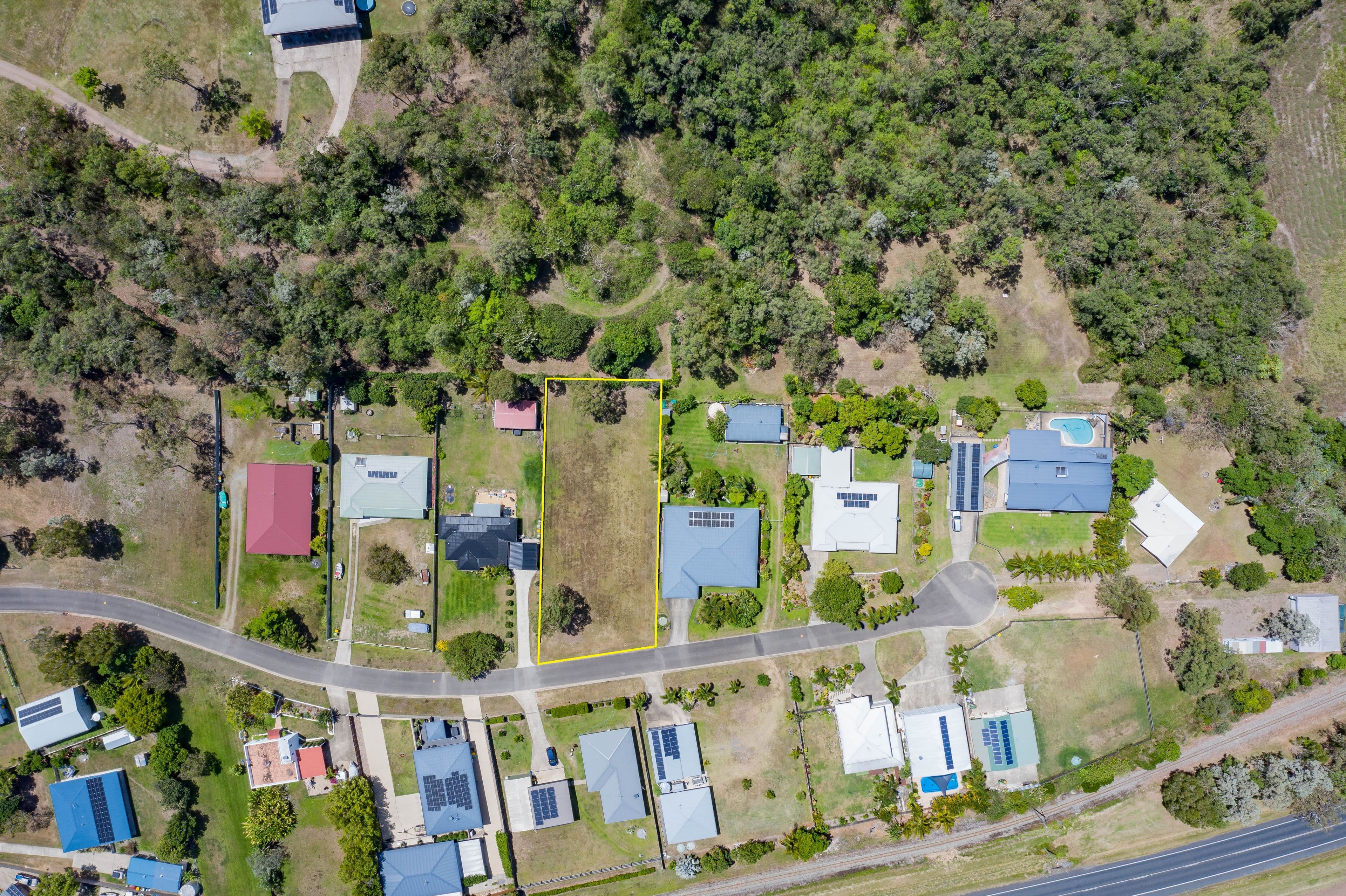 29 Riverview Drive, Mount Julian QLD 4800, Mount Julian - Thumbnail 4
