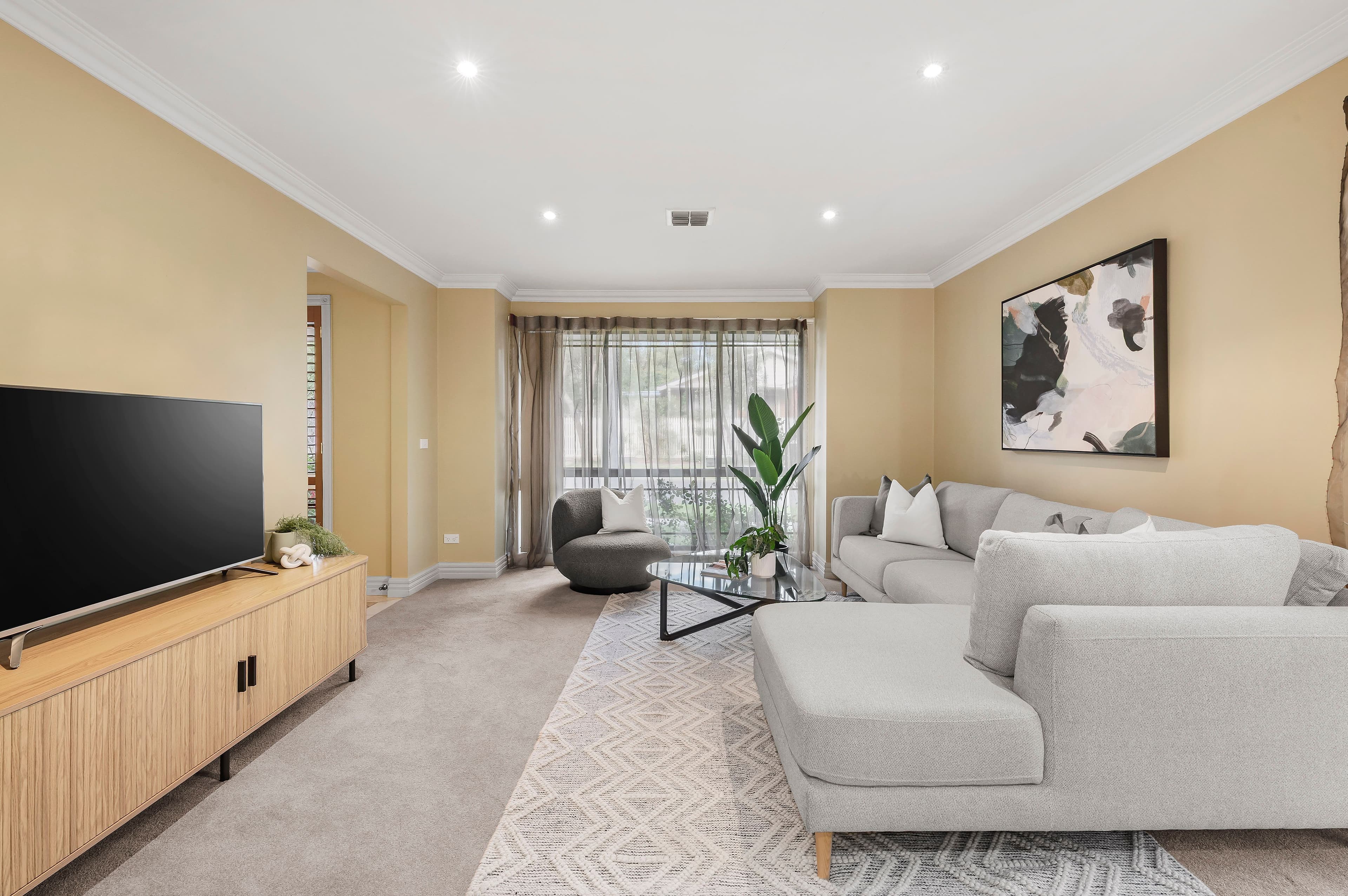 19 Hinkler Avenue, Macleod VIC 3085, Macleod - Thumbnail 3