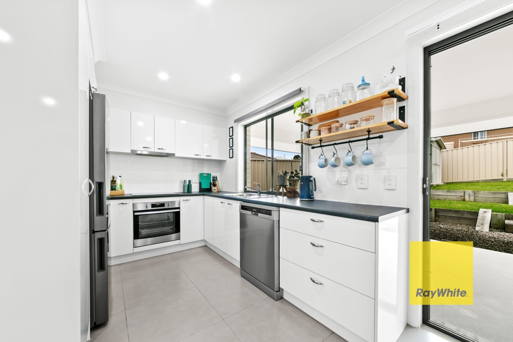 22 Mornington Circuit, Gwandalan NSW 2259, Gwandalan - Thumbnail 5