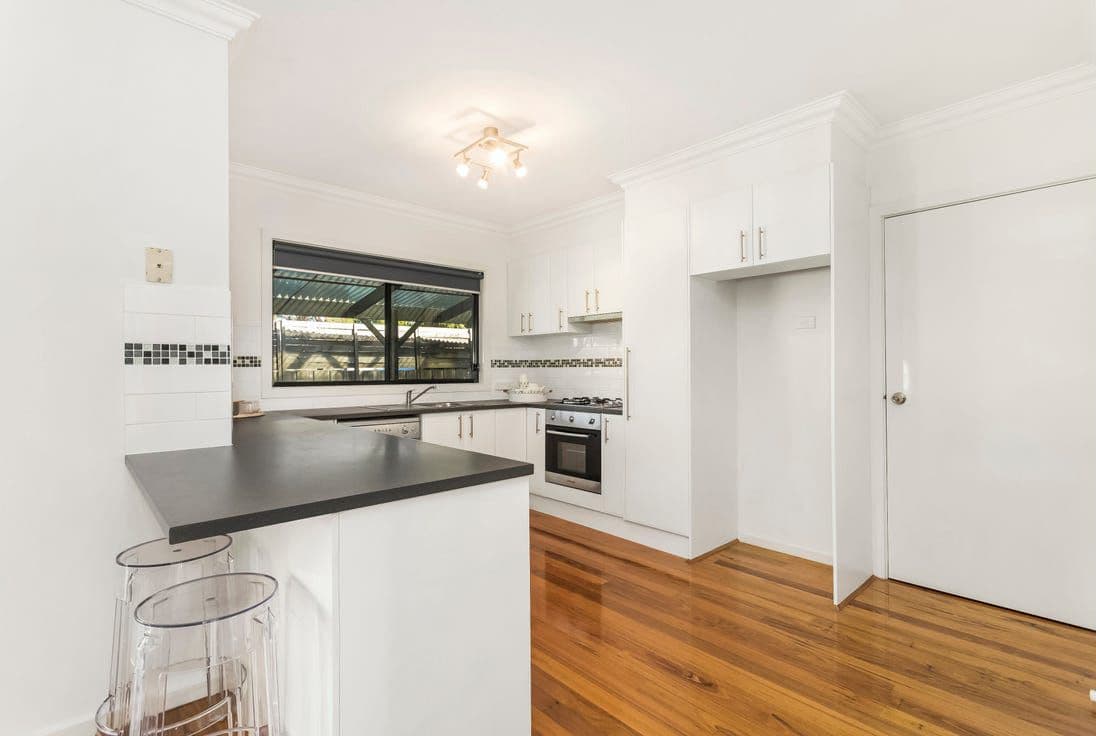 10 Glenwood Court, Warwick - Thumbnail 6
