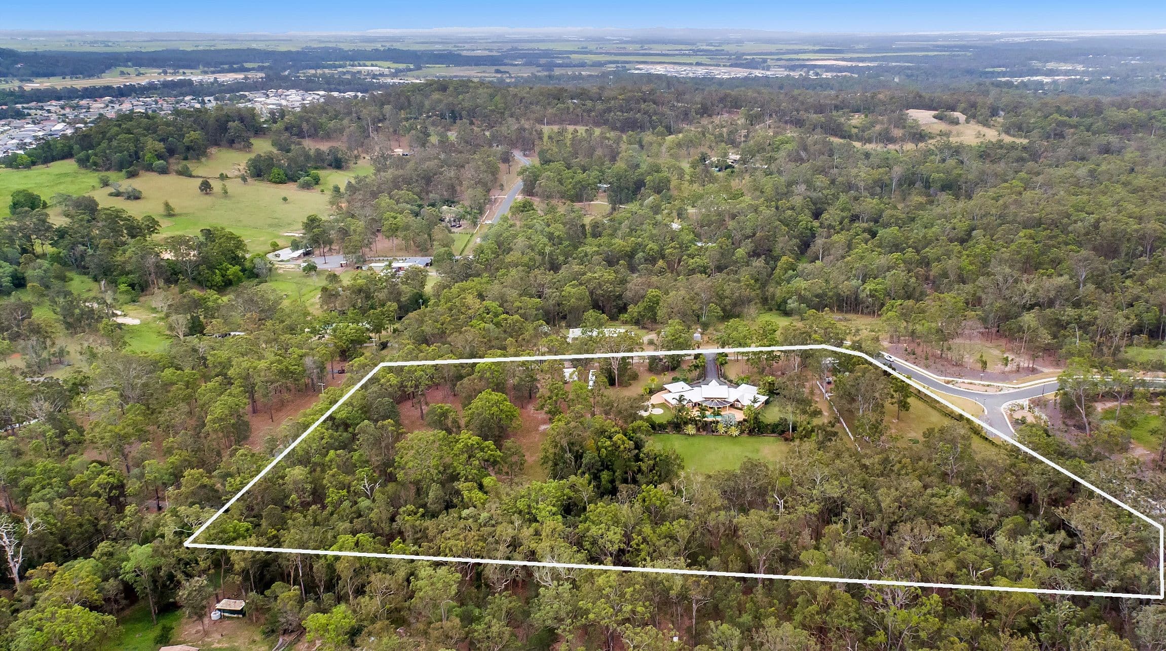14 Willow Road, Willow Vale QLD 4209, Willow Vale - Thumbnail 4