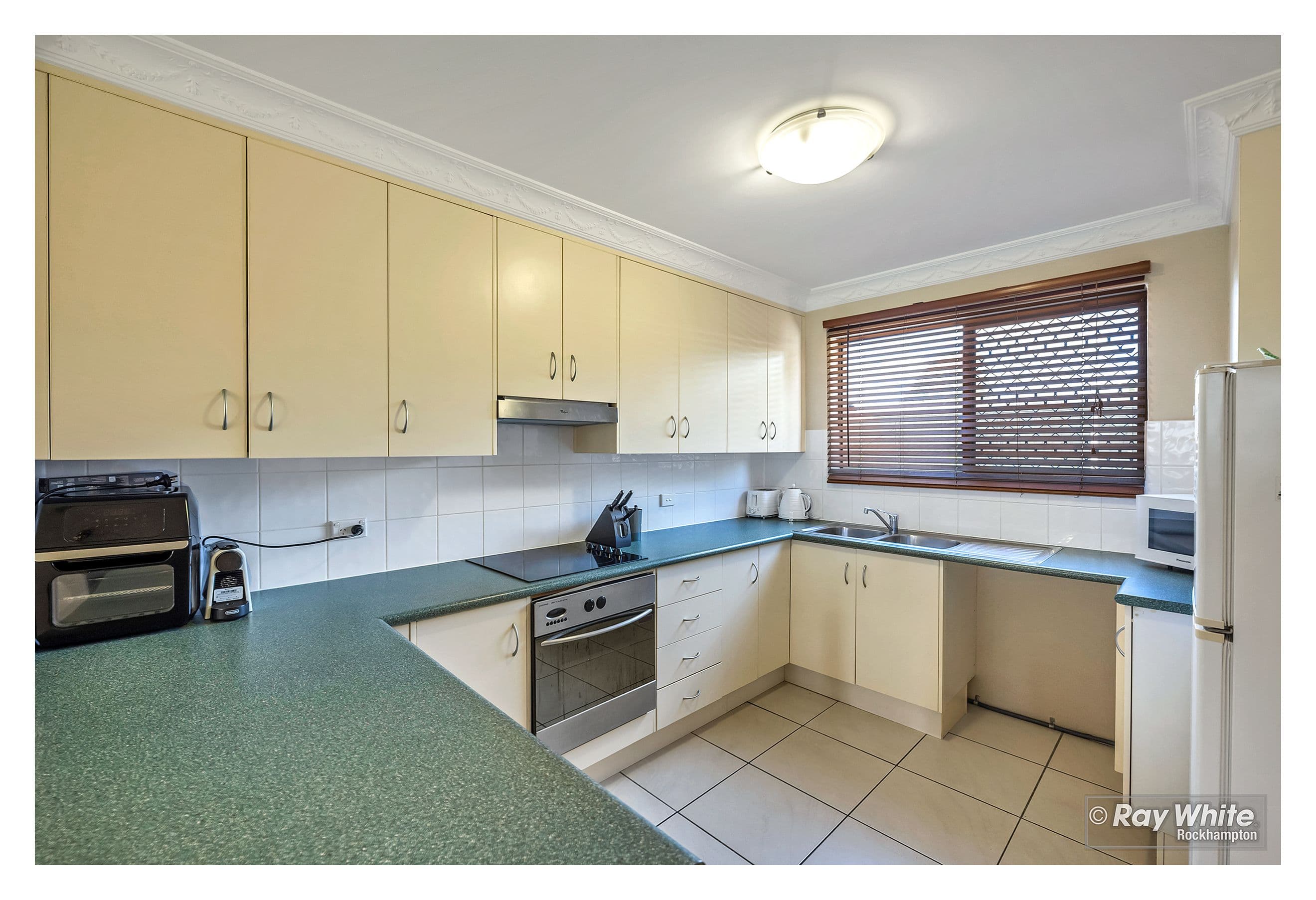 29 Church Street, Allenstown QLD 4700, Allenstown - Thumbnail 3
