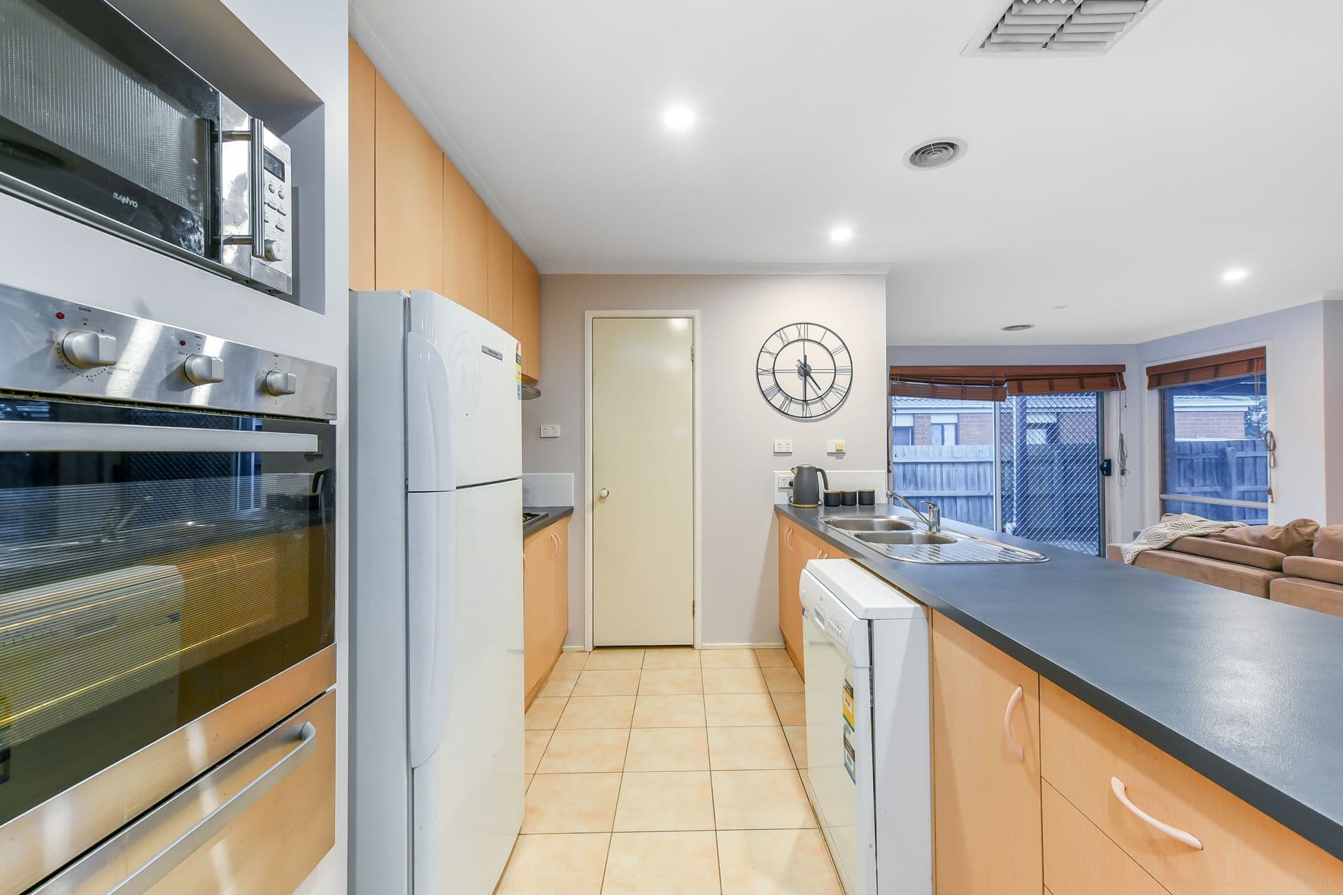 24 McCartney Drive, Narre Warren South VIC 3805, Narre Warren South - Thumbnail 5