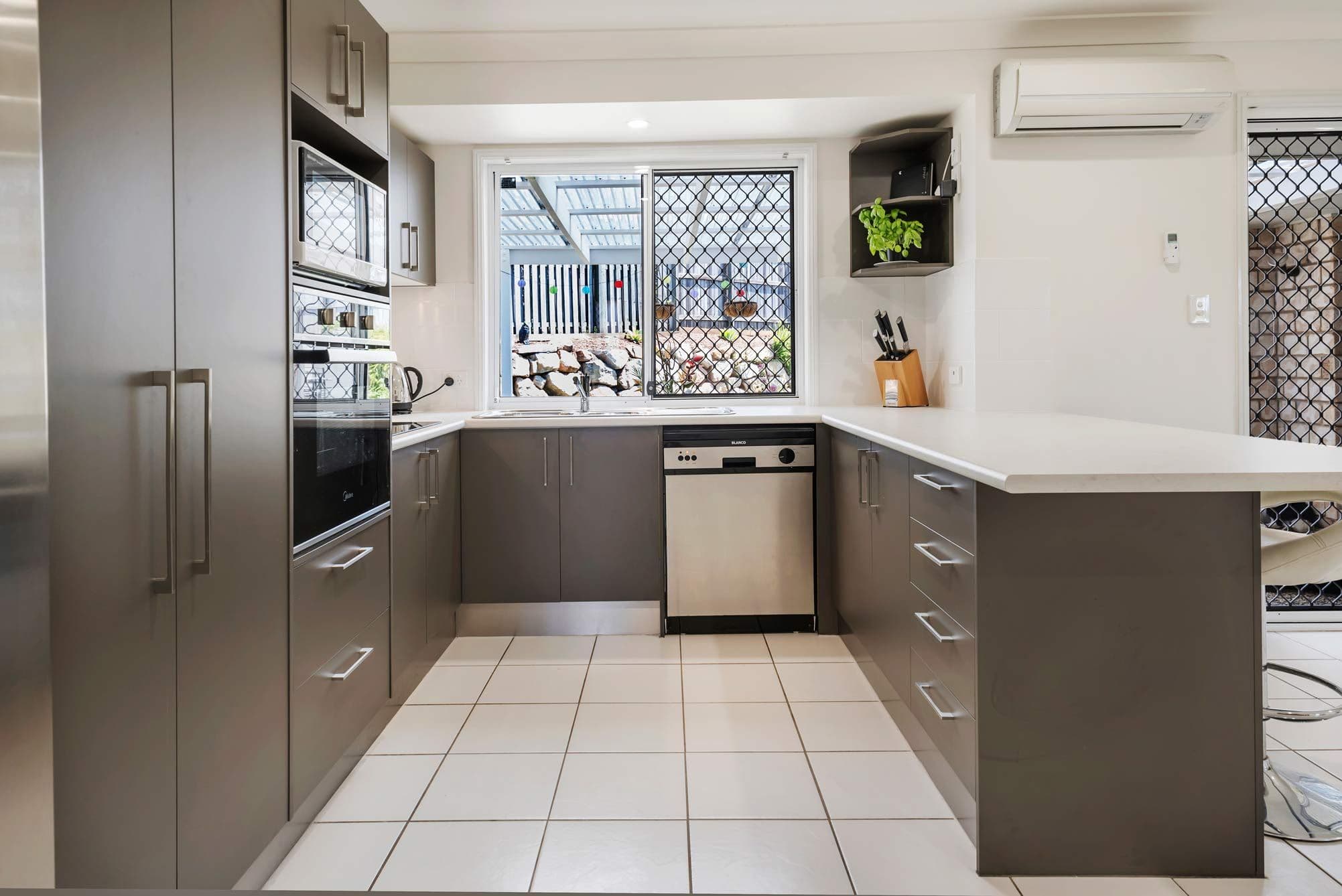 18 Kumnick Street, Upper Coomera QLD 4209, Upper Coomera - Thumbnail 4