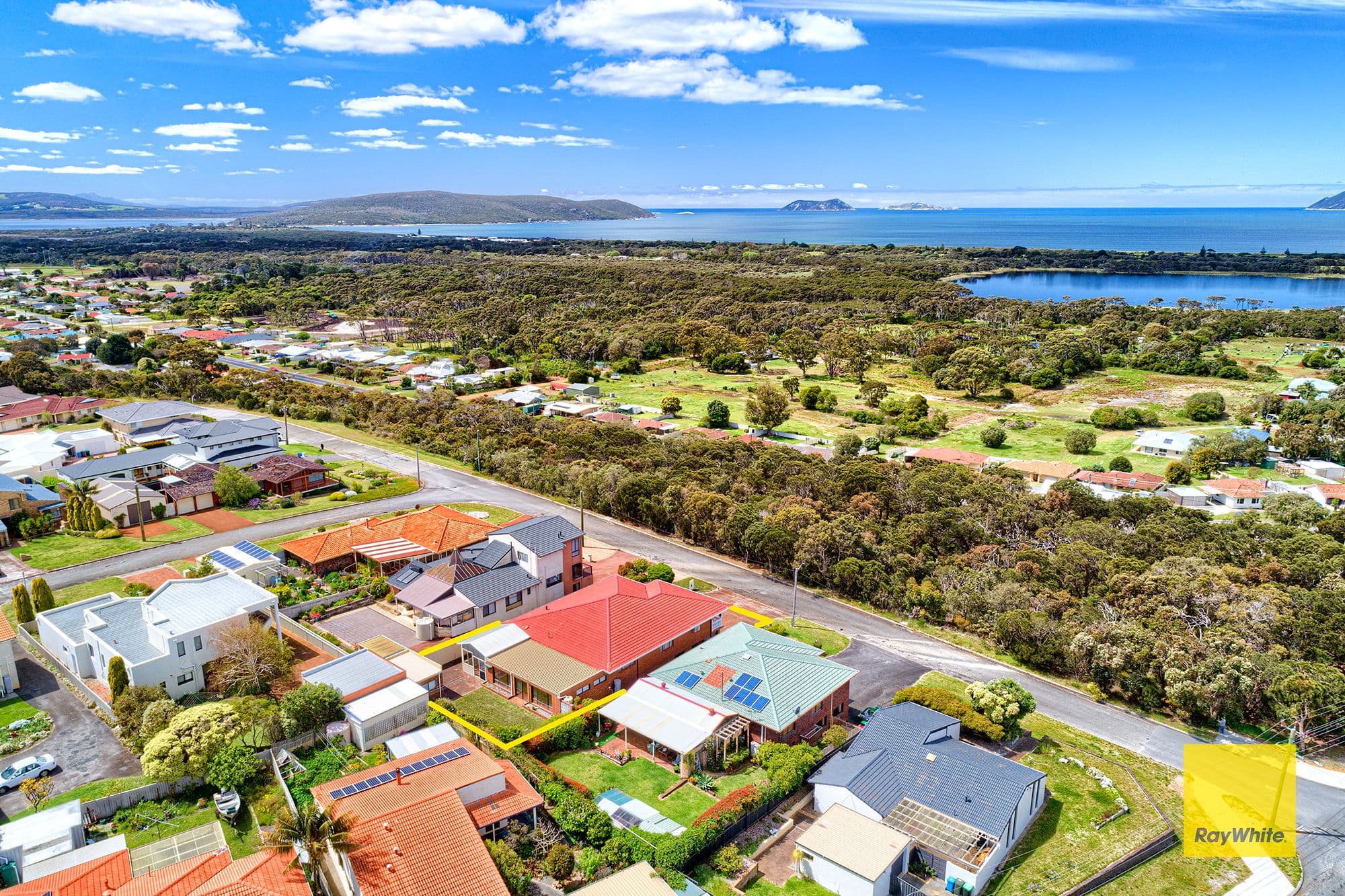 5 Tomlinson Crescent, Spencer Park WA 6330, Spencer Park - Thumbnail 2