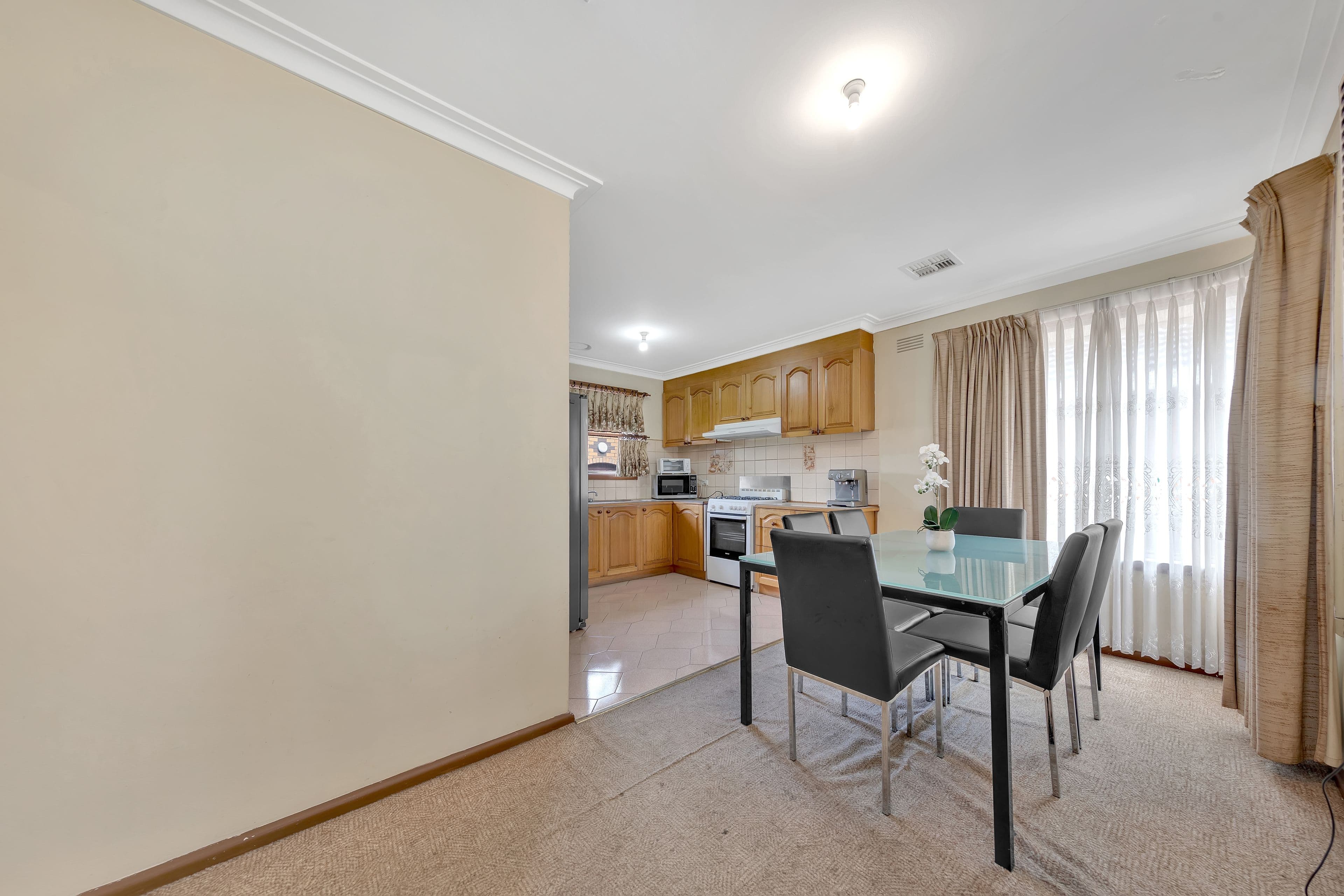 28 Brock Street, Thomastown VIC 3074, Thomastown - Thumbnail 4