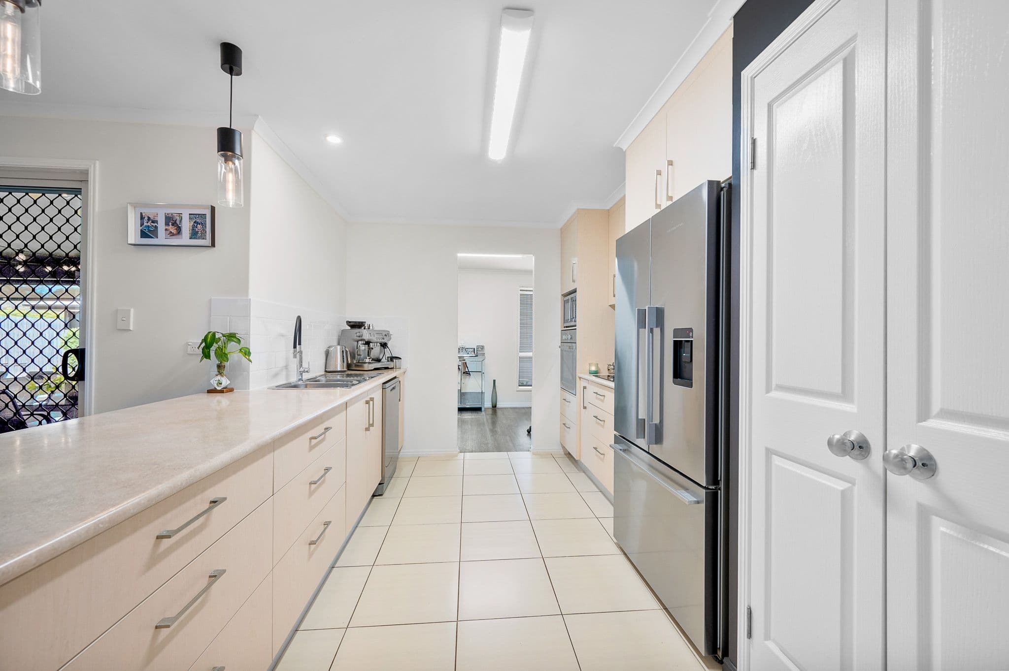 14 Jooloo Court, Kin Kora QLD 4680, Kin Kora - Thumbnail 4