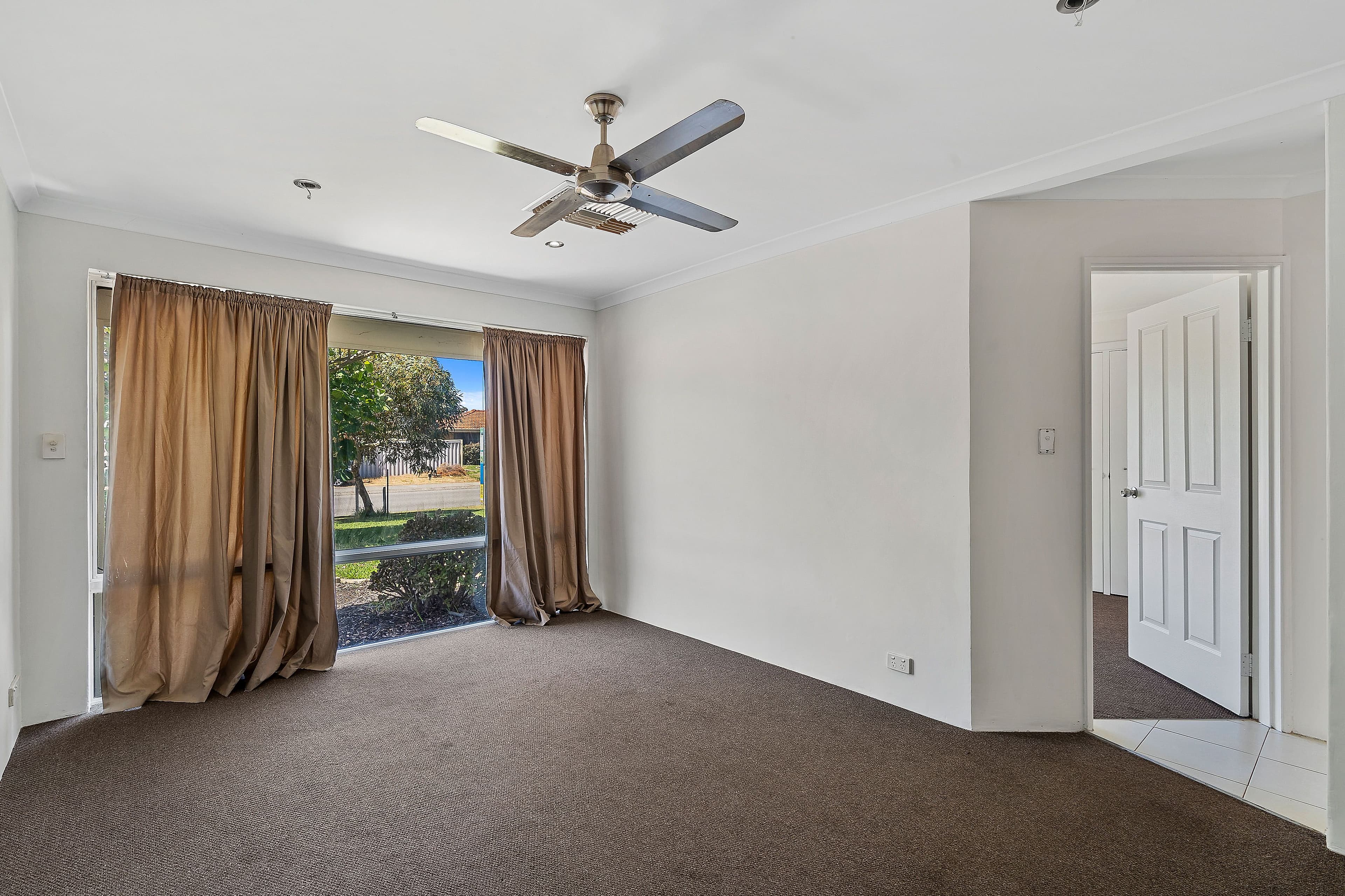 83 Waldron Boulevard, Greenfields WA 6210, Greenfields - Thumbnail 3