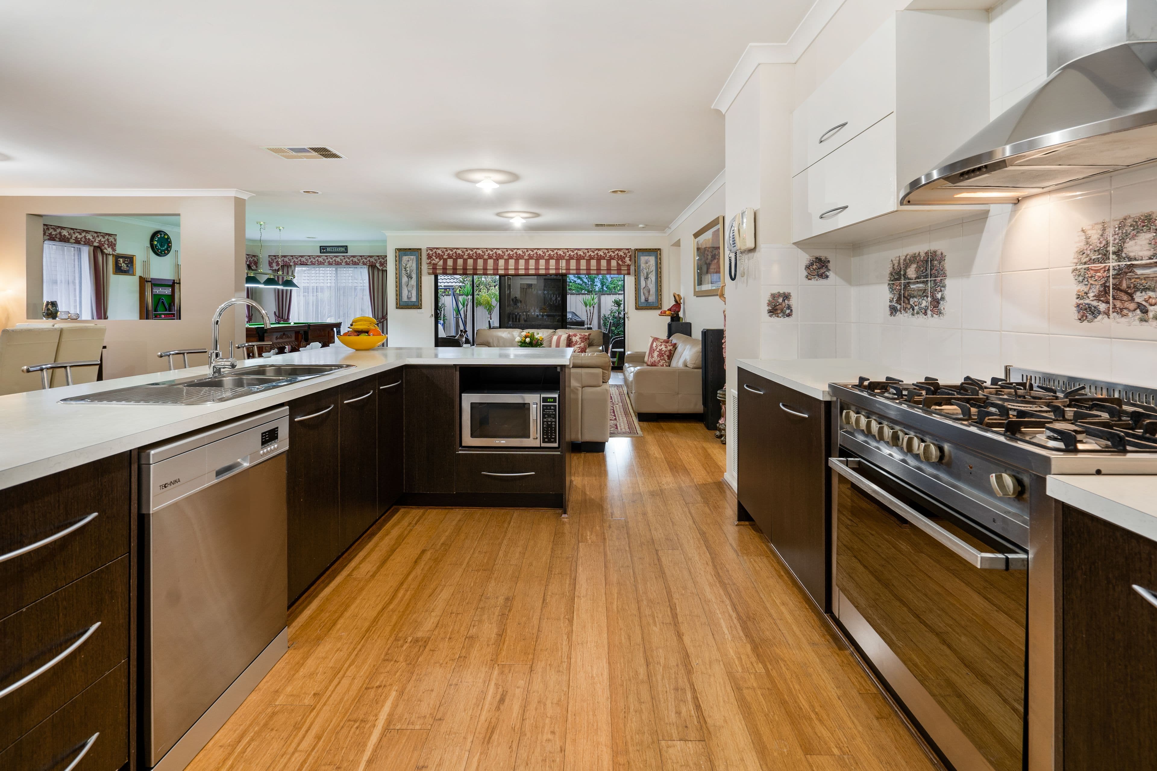 9 Inglewood Drive, Burnside Heights VIC 3023, Burnside Heights - Thumbnail 5