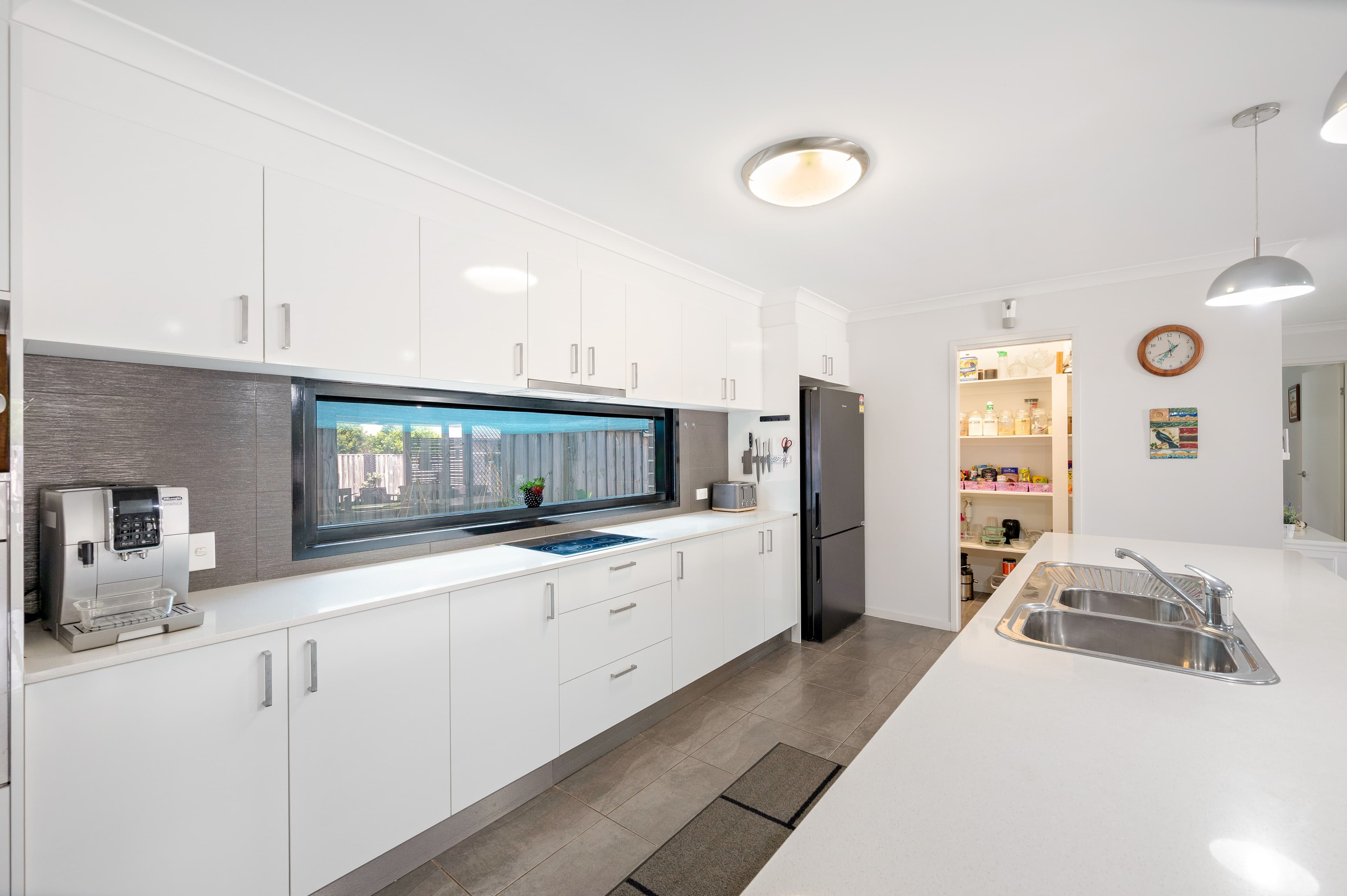 18 Tulipwood Circuit, Boyne Island QLD 4680, Boyne Island - Thumbnail 4
