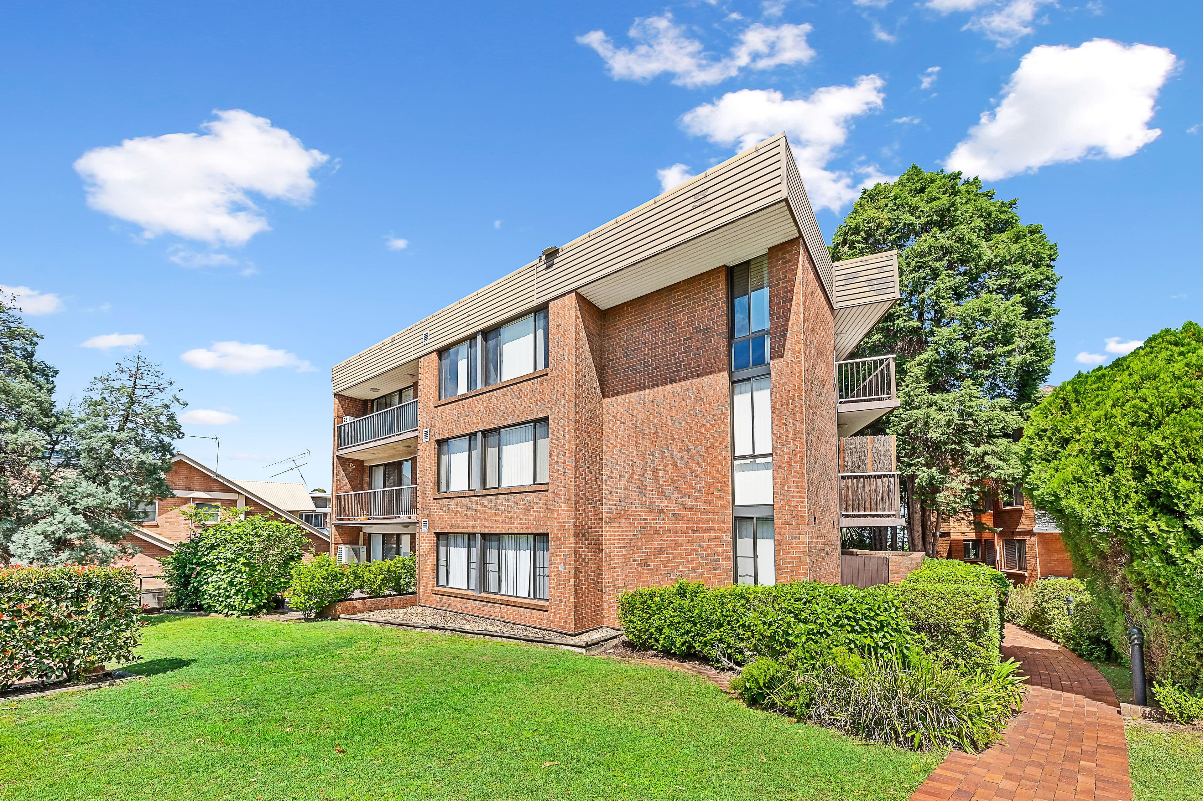 220 Blaxland Road, Ryde NSW 2112, Ryde - Thumbnail 2