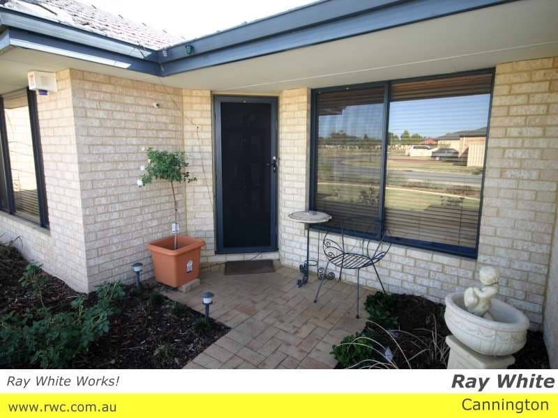 10 Fortescue Bend, GOSNELLS WA 6110, Gosnells - Thumbnail 3