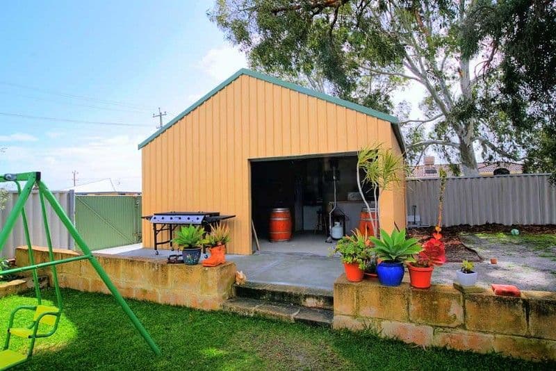 2 Lorikeet Way, GOSNELLS WA 6110, Gosnells - Thumbnail 3