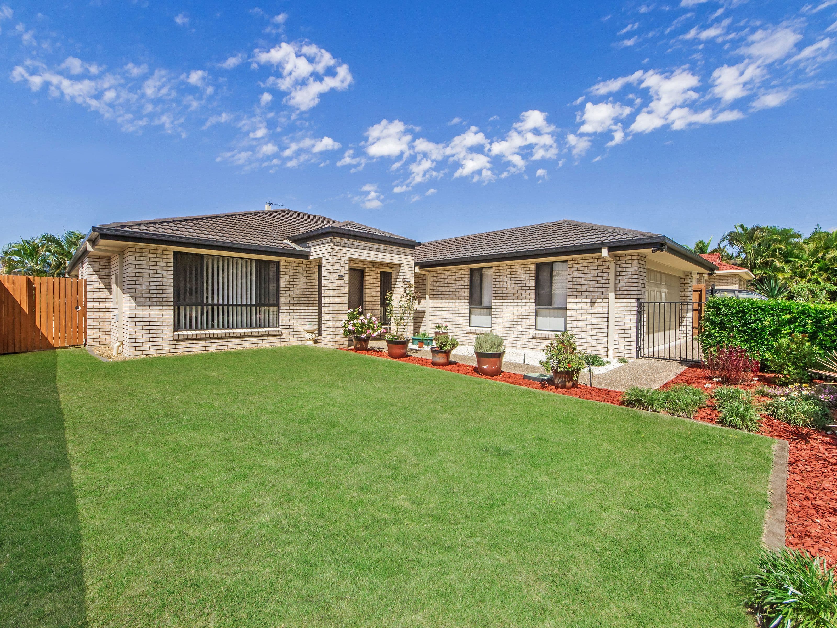 4 Duce Court, Upper Coomera QLD 4209, Upper Coomera - Thumbnail 2