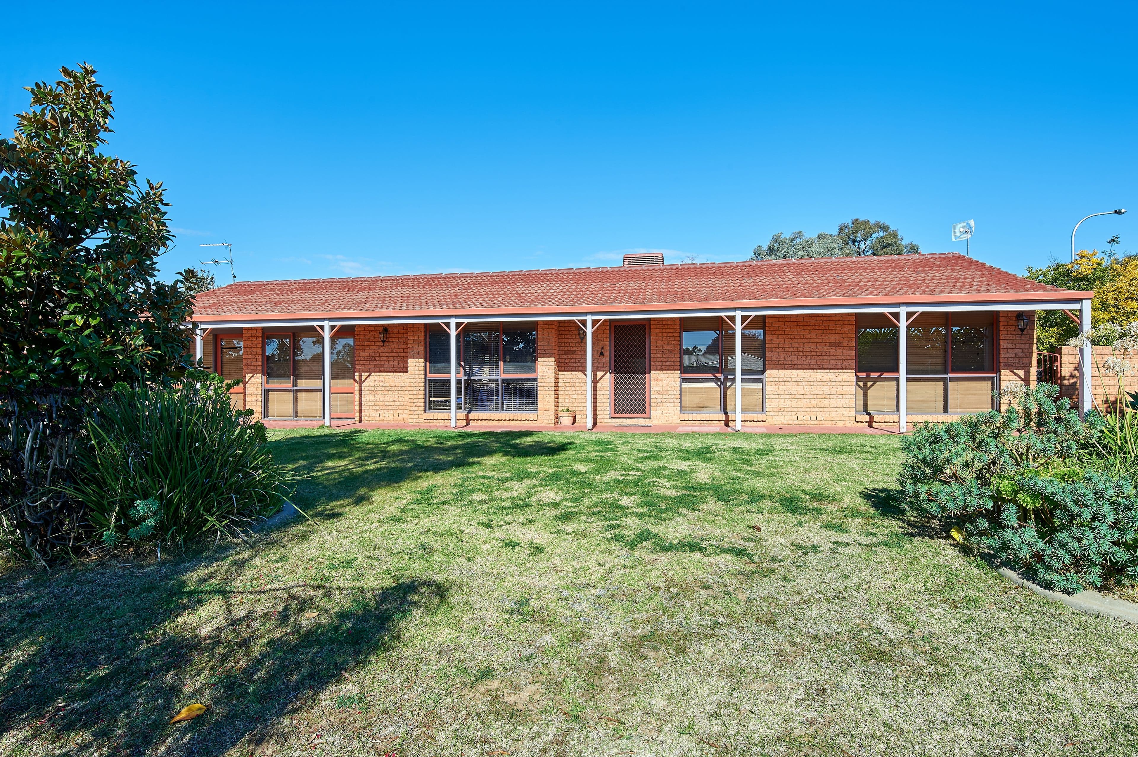 1 Bandera Avenue, Glenfield Park - Image 1