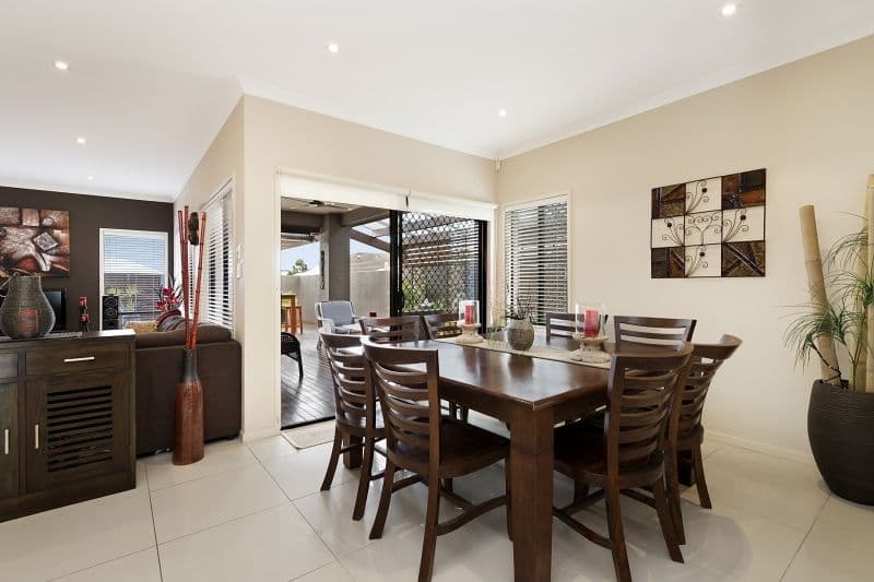 16 Gardenia Parade, North Lakes QLD 4509, North Lakes - Thumbnail 5