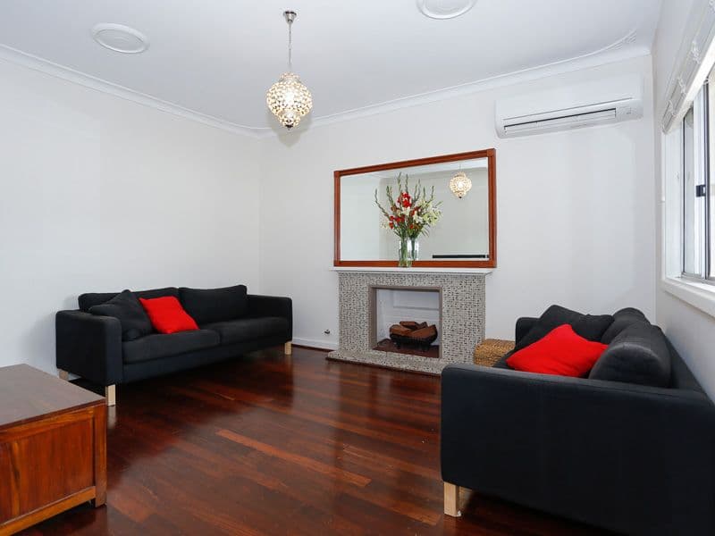31 Houston Avenue, DIANELLA WA 6059, Dianella - Thumbnail 2